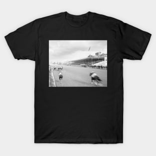 Horse Race in New Orleans, 1906. Vintage Photo T-Shirt